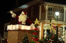 Santa at the Manotick Parade 2021